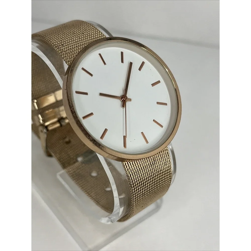 Women's Rose Gold Quartz Watch Mesh Metal Band White Dial- New‎ Battery